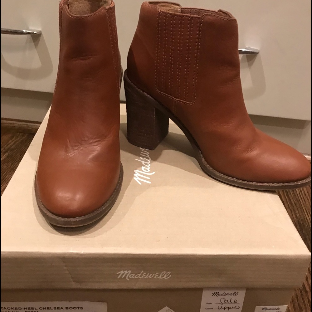 Madewell stacked heel CHELSEA bootie